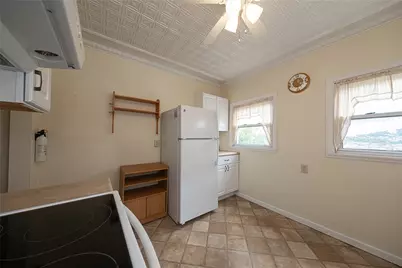 2045 Veronica Street, Pittsburgh, PA 15212 - Photo 15