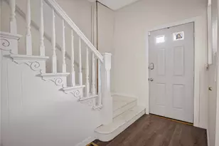 906 1st St, McKees Rocks, PA 15136 - Photo 3
