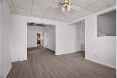 906 1st St, McKees Rocks, PA 15136 - Photo 7