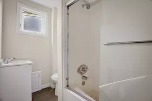 906 1st St, McKees Rocks, PA 15136 - Photo 23