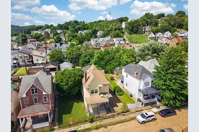 906 1st St, McKees Rocks, PA 15136 - Photo 31