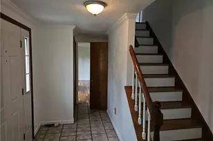 728 Heathergate, Indiana Township, PA 15238 - Photo 9