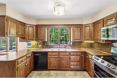 757 Enterprise Rd, Pine Township, PA 16127 - Photo 9