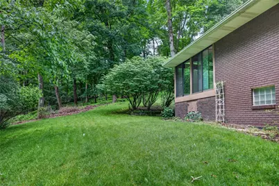 3808 Edinburg Dr, Murrysville, PA 15668 - Photo 37