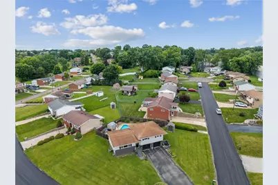 201 Church Dr, Hempfield Township, PA 15642 - Photo 31