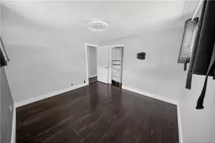 2823 Wohleber St, Pittsburgh, PA 15212 - Photo 9