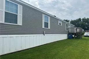 544 Renee Cir, Mount Pleasant Township, PA 15666 - Photo 3