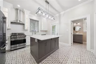 715 Maple Ln, Sewickley, PA 15143 - Photo 3