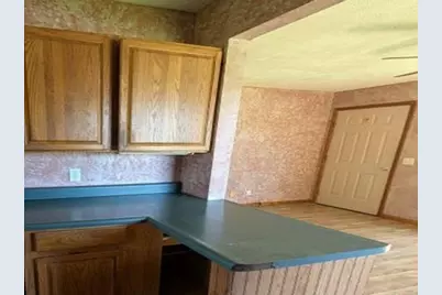 1029 Mechanic St, Girard Boro, PA 16417 - Photo 5
