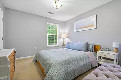 174 Broadstone Dr, Adams Township, PA 16046 - Photo 17