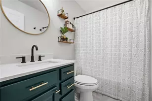 174 Broadstone Dr, Adams Township, PA 16046 - Photo 19