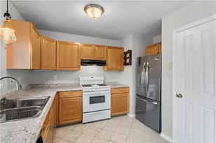 1715 Meadville St, Pittsburgh, PA 15214 - Photo 13