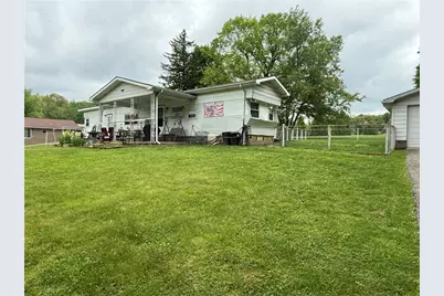 553 Seward St, Saint Clair Township, PA 15954 - Photo 1