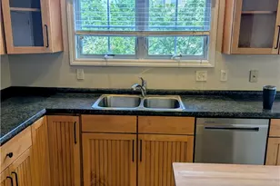 1705 Waterleaf Dr, Pittsburgh, PA 15143 - Photo 11