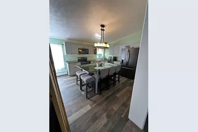 106 Plum Dr, Washington Township, PA 15613 - Photo 3