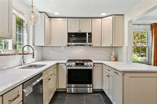 174 E Bruceton Rd, Pittsburgh, PA 15236 - Photo 11