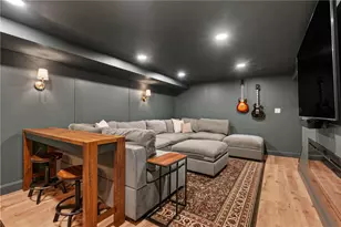 174 E Bruceton Rd, Pittsburgh, PA 15236 - Photo 23