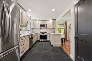 174 E Bruceton Rd, Pittsburgh, PA 15236 - Photo 9