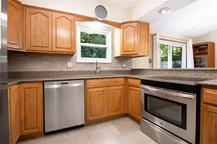 123 Rembrandt Dr, Twp of But SE, PA 16002 - Photo 5