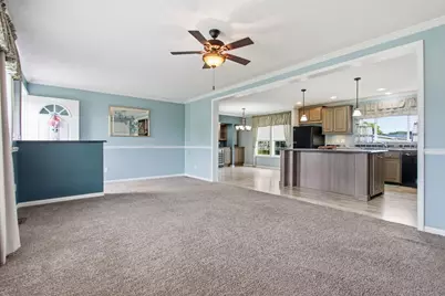 16 Jean St, Rostraver, PA 15012 - Photo 7