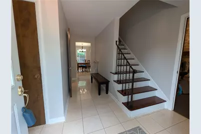 100 Southridge Dr, Monroeville, PA 15146 - Photo 3