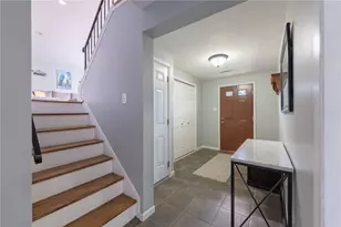 241 Parkedge, Green Tree, PA 15220 - Photo 5