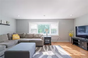 241 Parkedge, Green Tree, PA 15220 - Photo 11