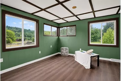 1517 Route 136, North Strabane, PA 15301 - Photo 9