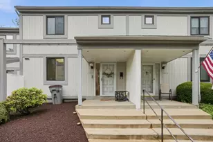 1561 Pinehurst, Pittsburgh, PA 15241 - Photo 3