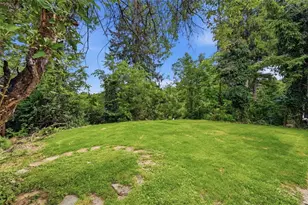 2012 Pleasant St, Bethel Park, PA 15102 - Photo 39