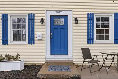 2012 Pleasant St, Bethel Park, PA 15102 - Photo 3