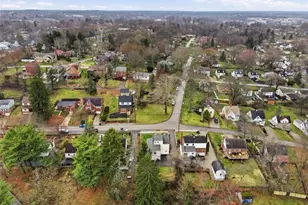 2012 Pleasant St, Bethel Park, PA 15102 - Photo 43