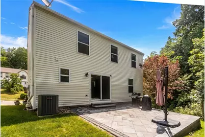121 Shelbourne Drive, Moon/Crescent Twp, PA 15108 - Photo 3