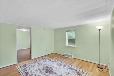 121 College Ave, Pittsburgh, PA 15239 - Photo 21