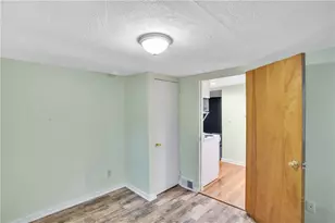 121 College Ave, Pittsburgh, PA 15239 - Photo 15
