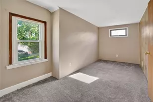 819 Monterey St, Duquesne, PA 15110 - Photo 13