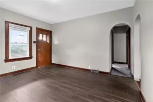 819 Monterey St, Duquesne, PA 15110 - Photo 9