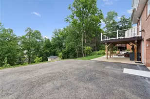 2644 Monterey Dr, Pittsburgh, PA 15241 - Photo 7