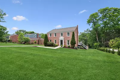 2644 Monterey Dr, Pittsburgh, PA 15241 - Photo 3