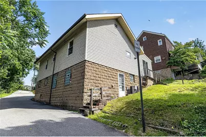 2807 Fayette St, McKeesport, PA 15132 - Photo 3