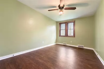 131 Sylvania Drive, South Park, PA 15236 - Photo 13