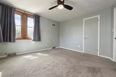 131 Sylvania Drive, South Park, PA 15236 - Photo 17
