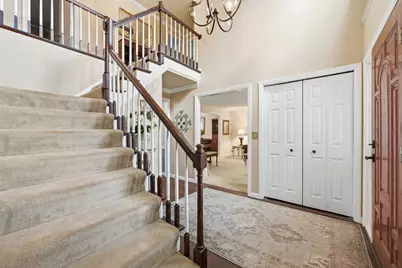 2357 Westgate Drive, Pittsburgh, PA 15237 - Photo 5
