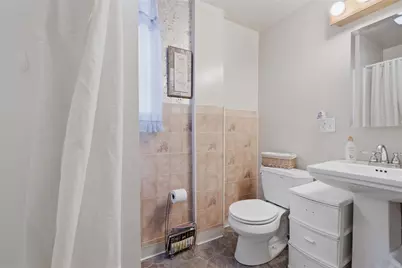 145 Jefferson Ave, Vandergrift, PA 15690 - Photo 17
