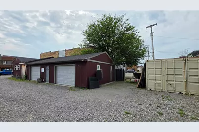 1199 Merchant St, Ambridge, PA 15003 - Photo 11