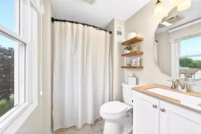 345 Celestial Dr, Economy, PA 15042 - Photo 25