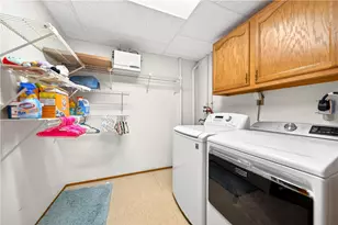 345 Celestial Dr, Economy, PA 15042 - Photo 33