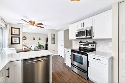 345 Celestial Dr, Economy, PA 15042 - Photo 15