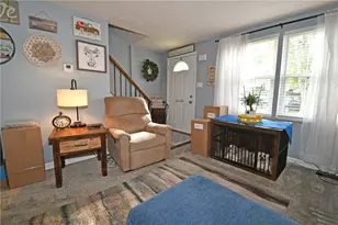 402 Hickory Cir, Canonsburg, PA 15317 - Photo 5