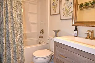402 Hickory Cir, Canonsburg, PA 15317 - Photo 15